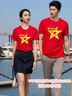 May Áo cờ đỏ In chữ Việt nam cùng ngôi sao vàng