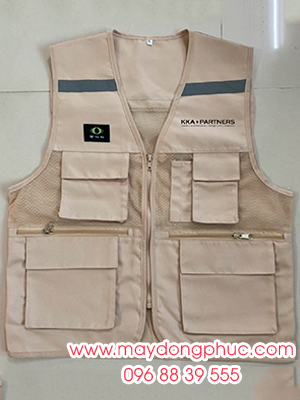 May áo gile Công ty KKA + Partners