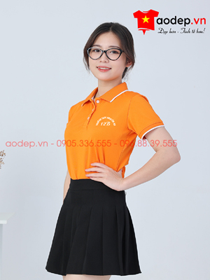 May áo Lớp 12B Trường THPT Nguyễn Du