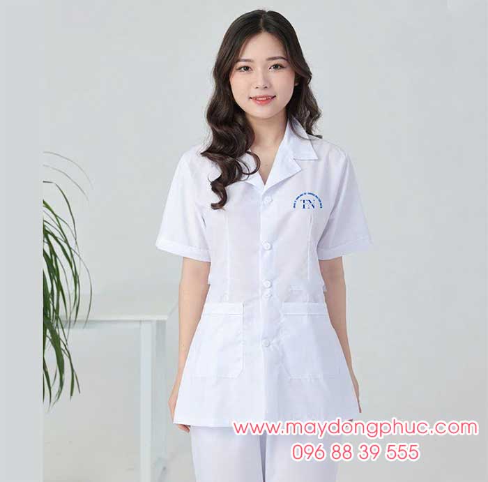 May đồng phục y tế Công Ty TNHH Đầu Tư – Thương Mại Tiến Ngân