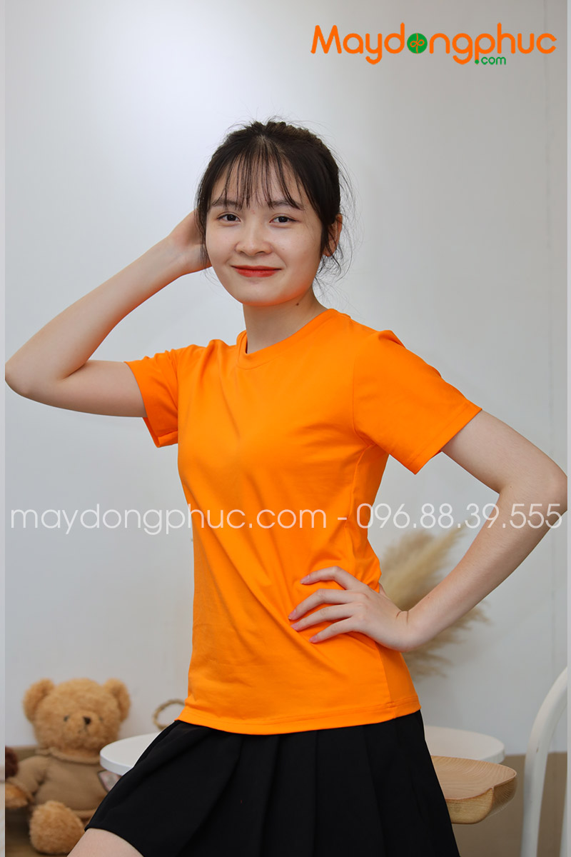 Áo phông cổ tròn màu cam - mẫu 2