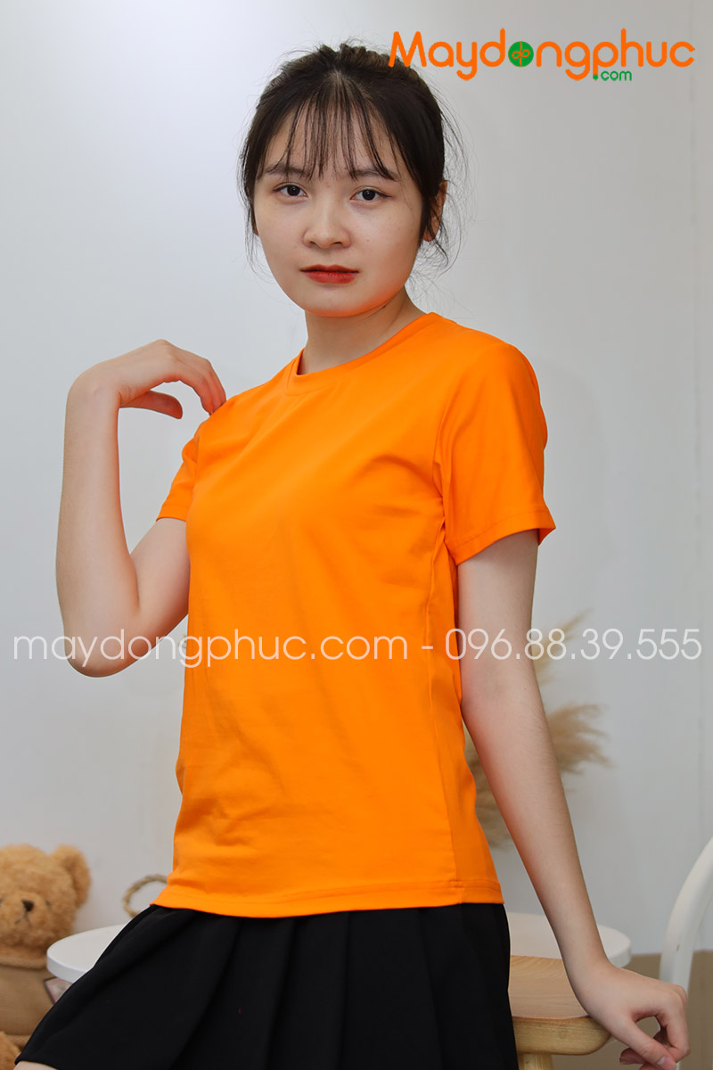 Áo phông cổ tròn màu cam - mẫu 3