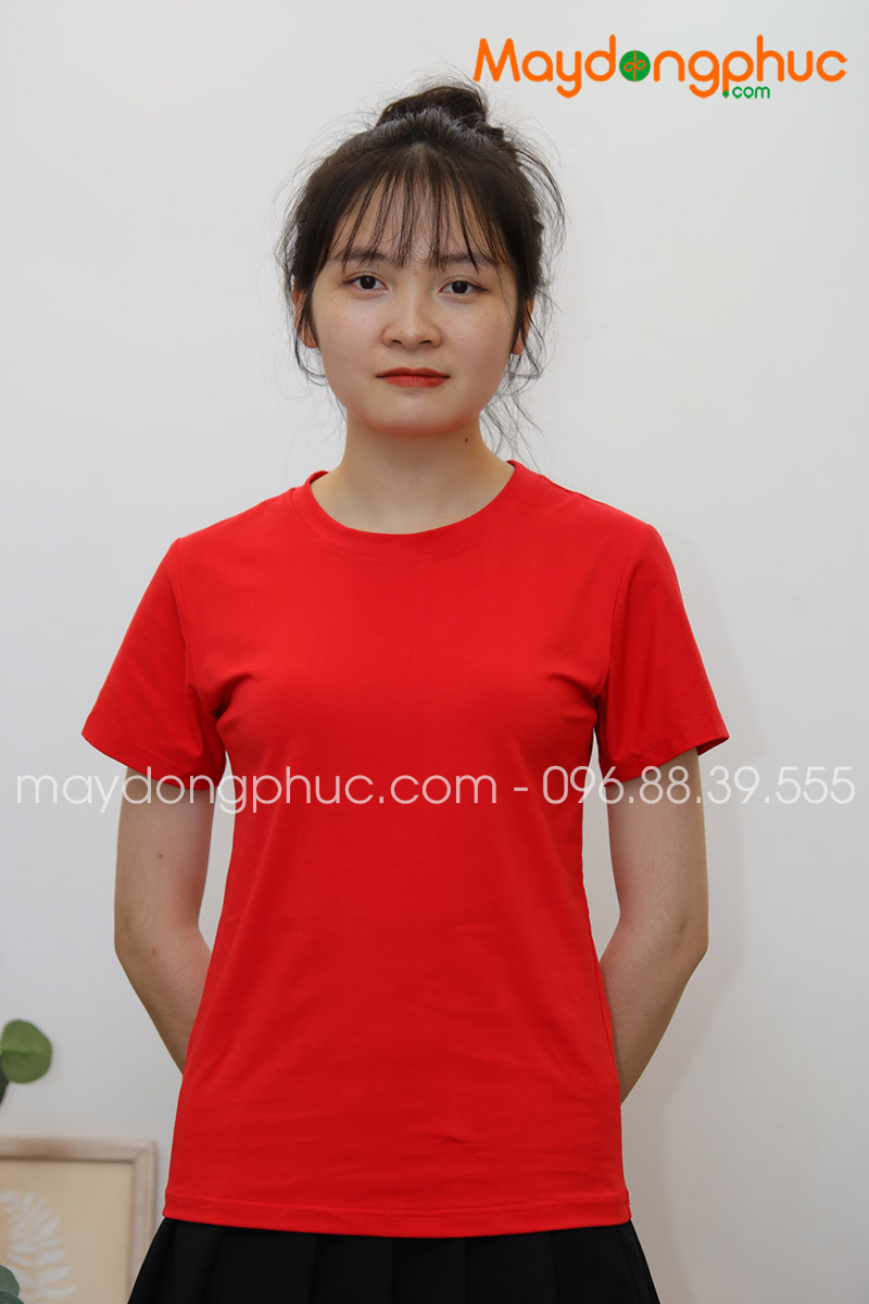 Áo phông cổ tròn màu đỏ - mẫu 6