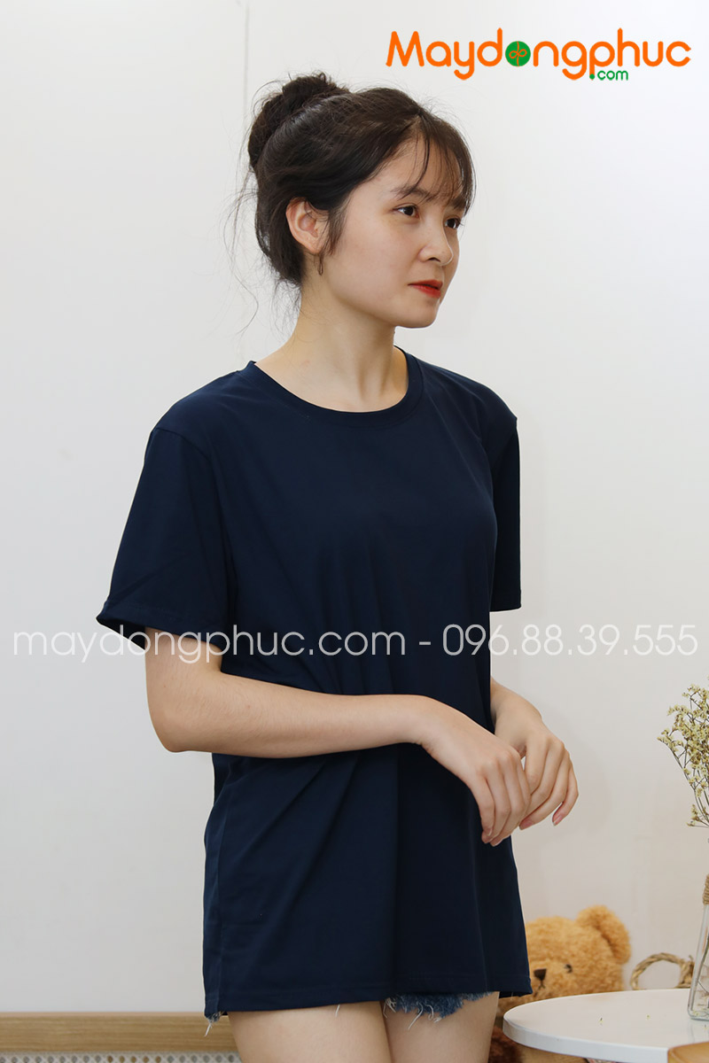 Áo phông tay lỡ màu xanh đen