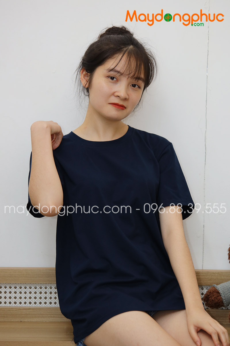 Áo phông tay lỡ màu xanh đen - mẫu 3