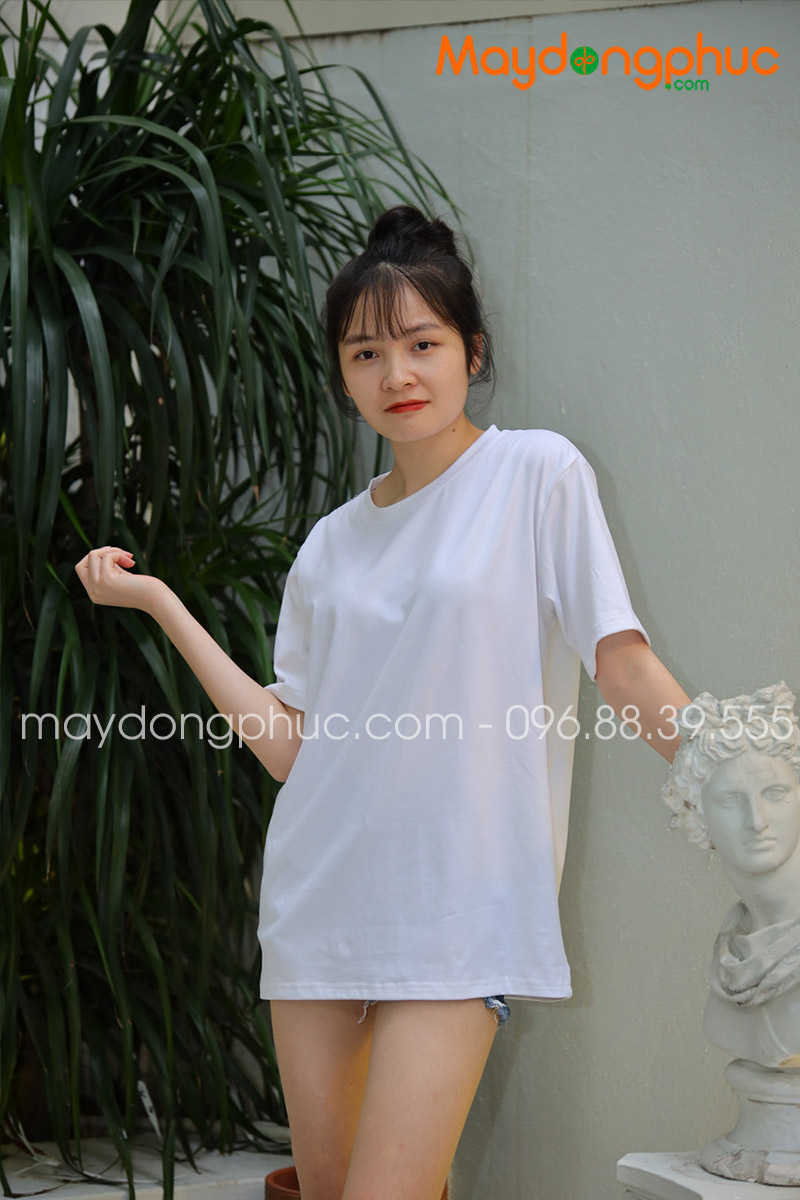 Áo phông tay lỡ màu trắng - mẫu 2