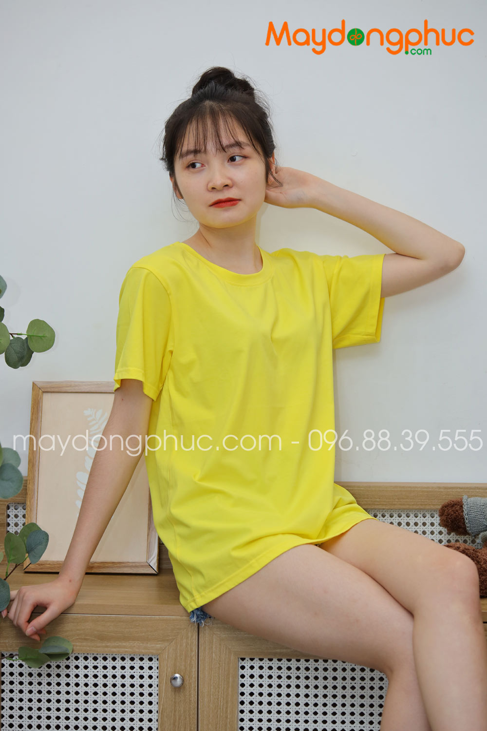 Áo phông tay lỡ màu vàng tươi - mẫu 3