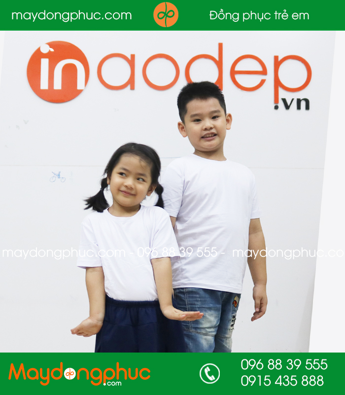 Áo phông trẻ em cổ tròn màu trắng