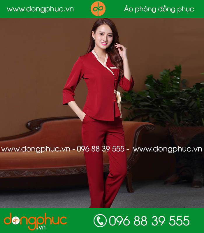 Quần áo đồng phục spa màu đỏ đô