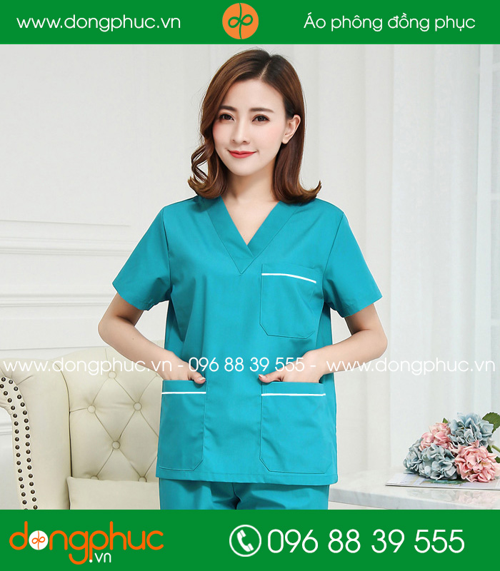 Quần áo đồng phục y tá màu xanh