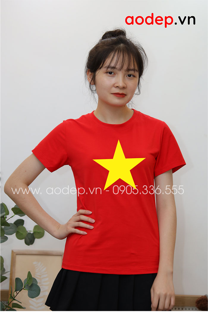 May áo phông lá cờ đỏ sao vàng