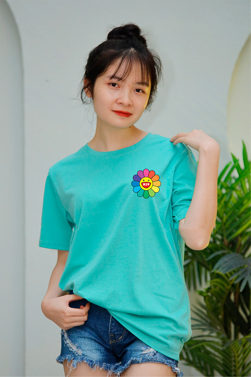 May áo phông màu xanh ngọc bích