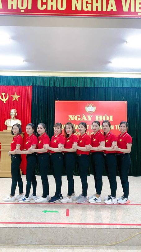 May áo phông cờ đỏ - mẫu 2