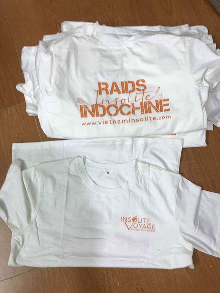 May áo phông Công ty Insolite Raids Indochine