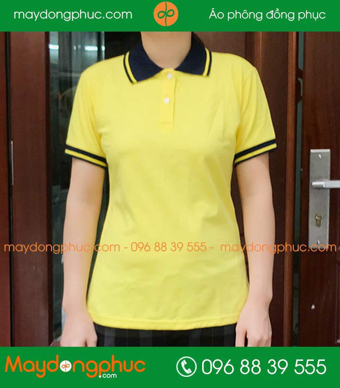 May áo phông đồng phục màu vàng phối đen