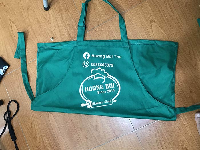 May tạp dề Tiệm bánh mỳ Huong Bui 2014