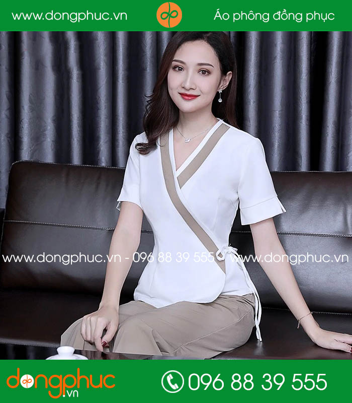 Quần áo đồng phục spa màu trắng phối ghi